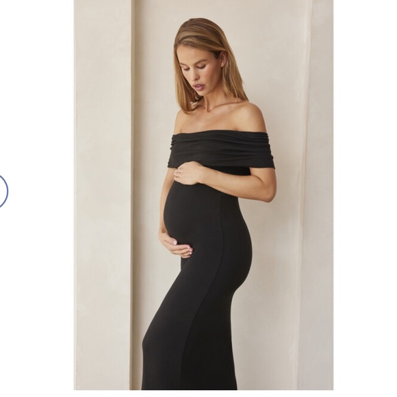 NWOT Revolve brand Bumpsuit Bianca off the shoulder black maxi dress. Size large - Picture 2 of 13